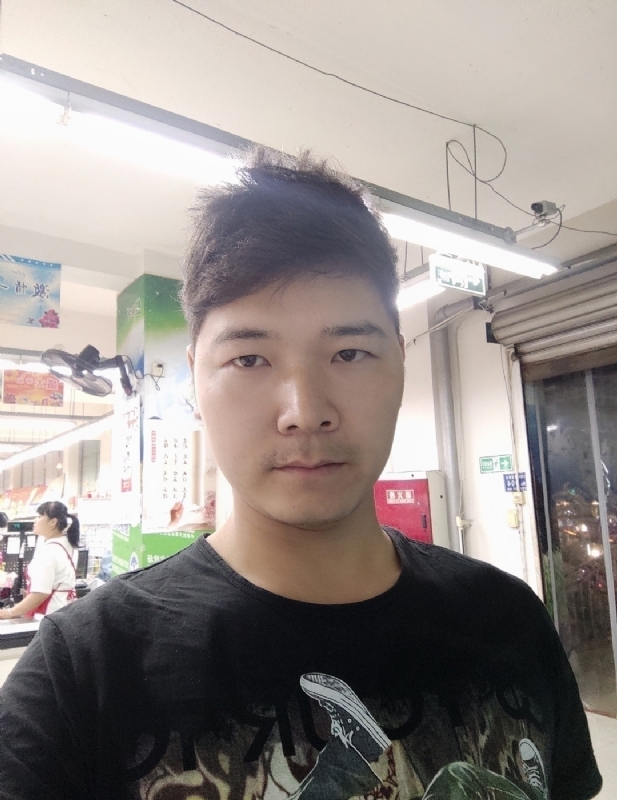 顺风的第二张照片--茂名相亲服务中心