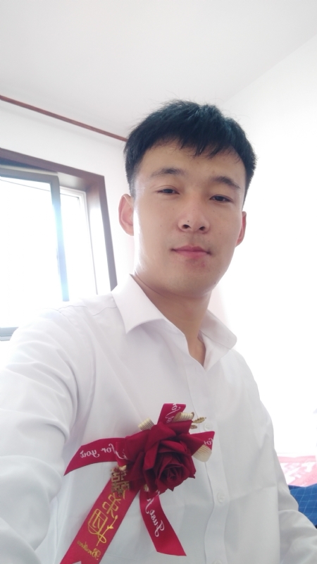 阳阳的第一张照片--茂名相亲服务中心