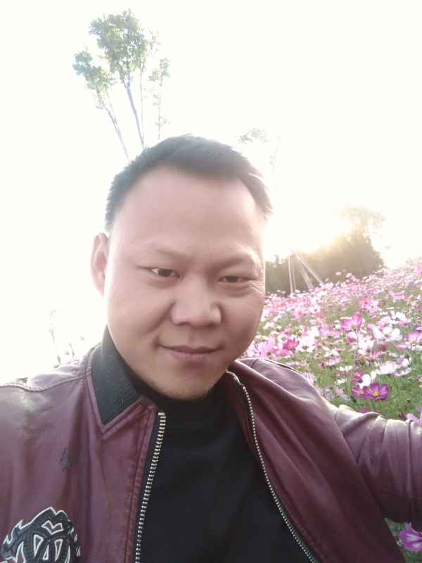 永远的永远的第一张照片--茂名相亲服务中心