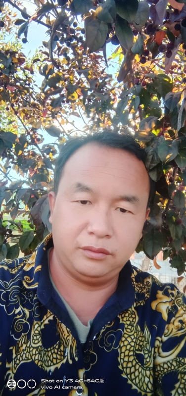 战狼的第一张照片--茂名相亲服务中心