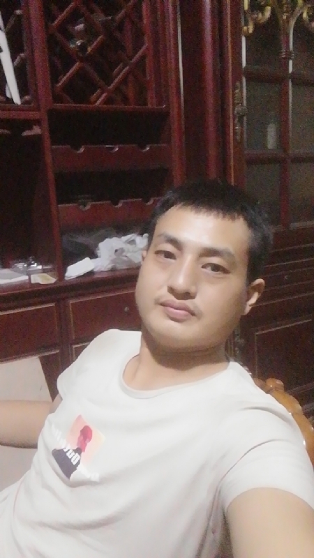 明天遇见你的第一张照片--茂名相亲服务中心