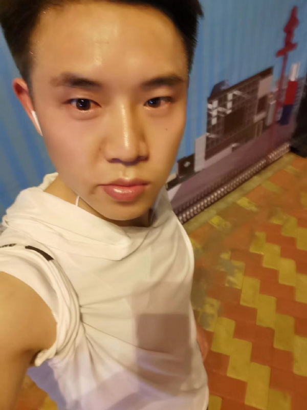 小雷的第一张照片--茂名相亲服务中心