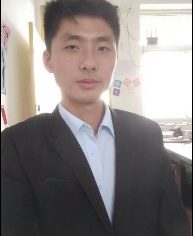 乘风踏月的第一张照片--茂名相亲服务中心