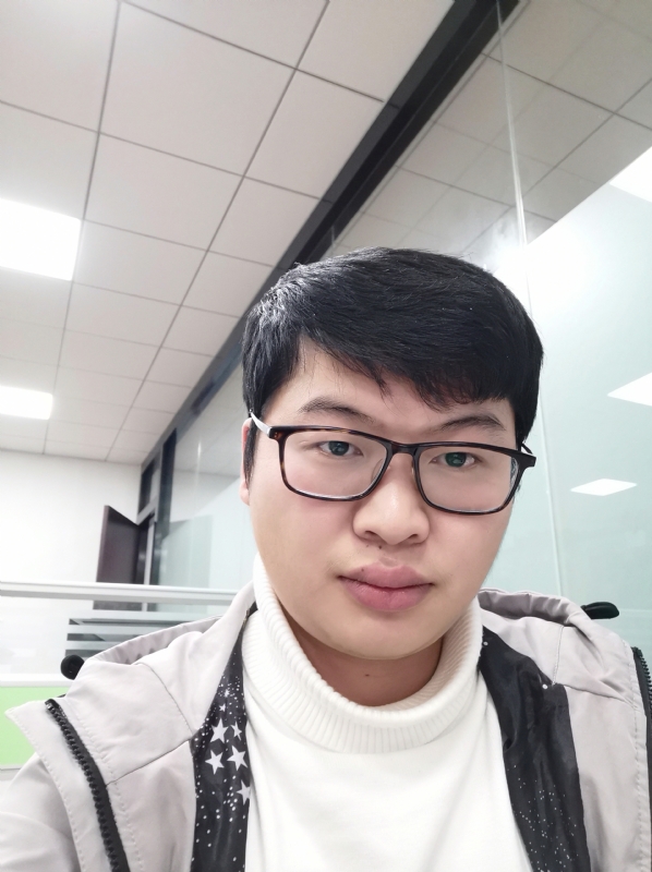 乀漓洛的第一张照片--茂名相亲服务中心