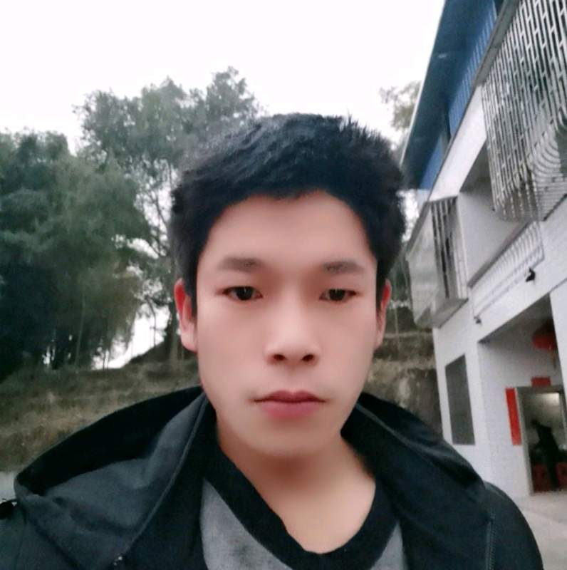 不离不弃的第一张照片--茂名相亲服务中心