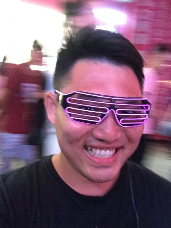 大菠萝的第一张照片--茂名相亲服务中心