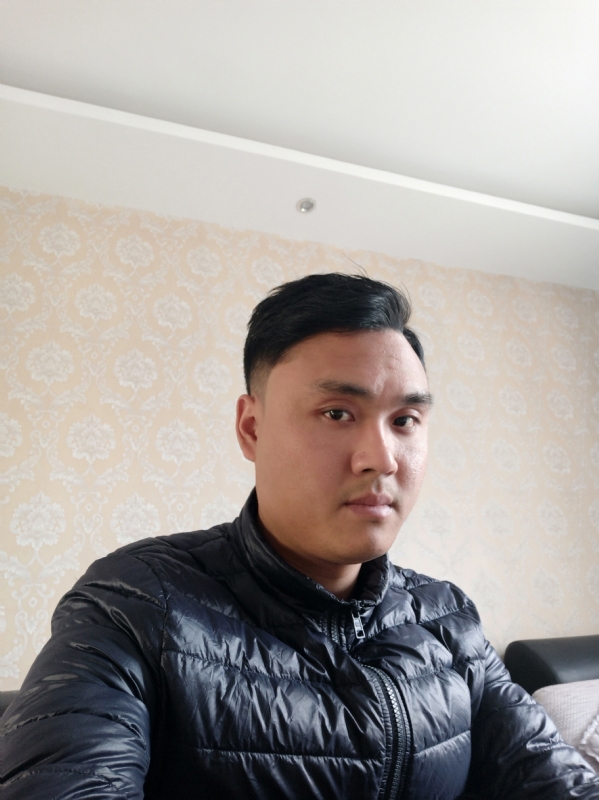 七七点的第一张照片--茂名相亲服务中心