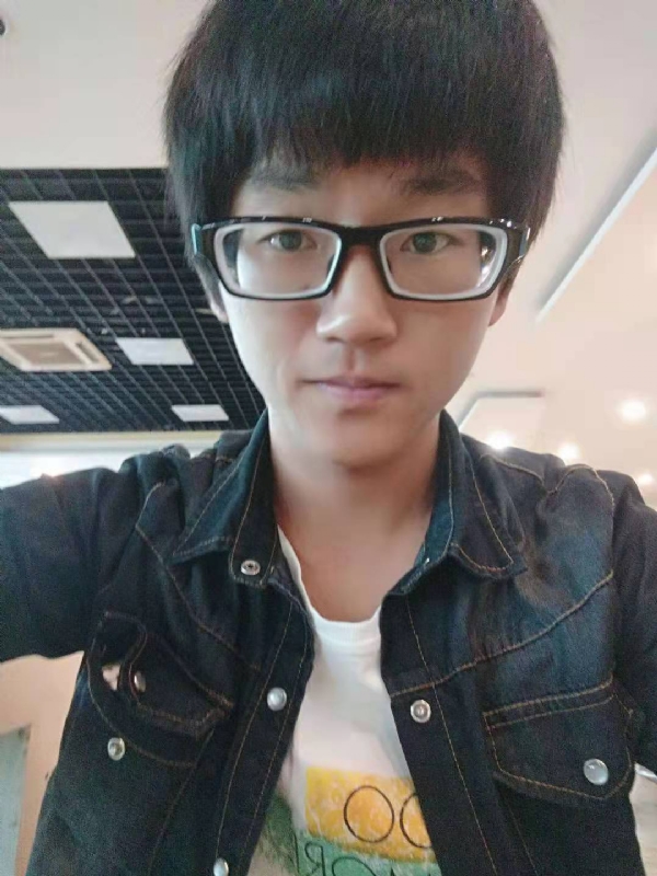 LS书生的第一张照片--茂名相亲服务中心