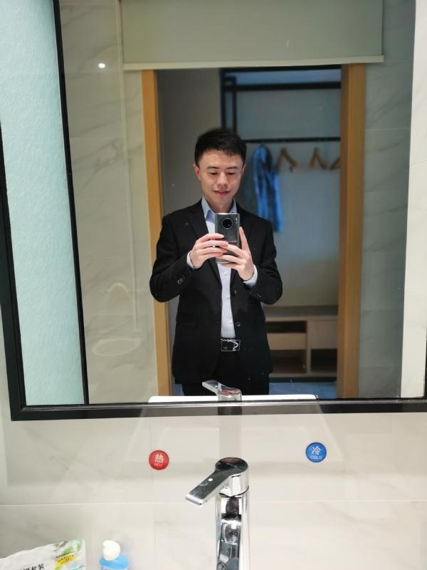 Lin的第二张照片--茂名相亲服务中心