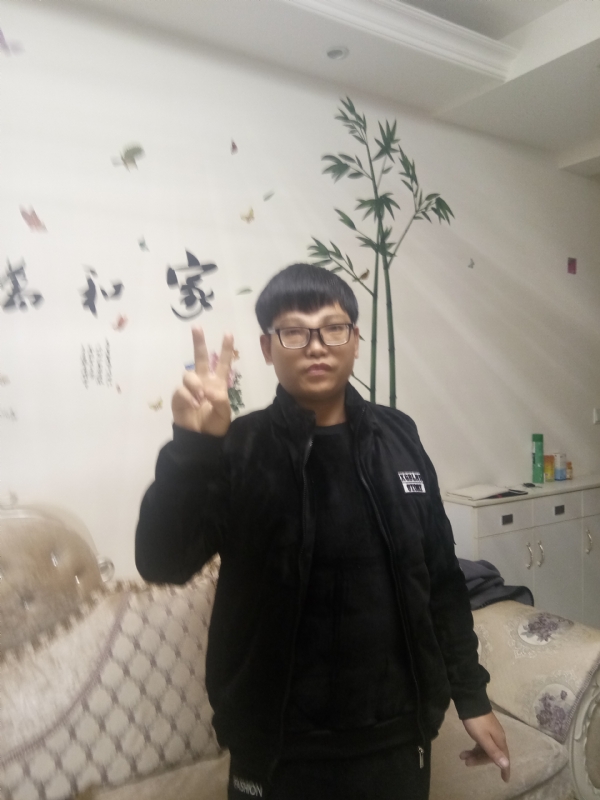 光头强的第一张照片--茂名相亲服务中心