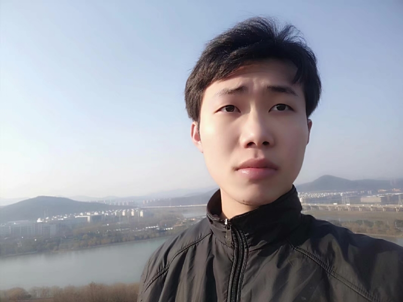 破风的第一张照片--茂名相亲服务中心