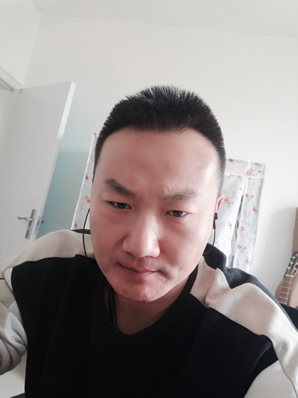 曹先森的第一张照片--茂名相亲服务中心