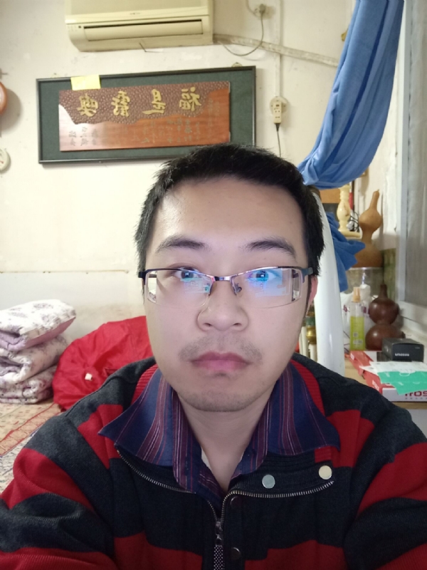 单刷之神的第一张照片--茂名相亲服务中心