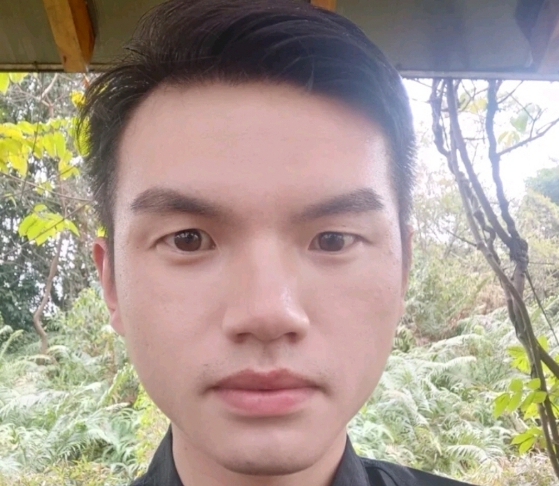 彬彬有礼的第二张照片--茂名相亲服务中心