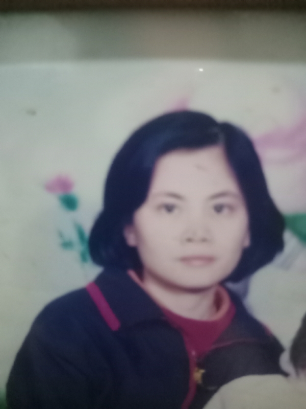 子佳的第四张照片--茂名相亲服务中心