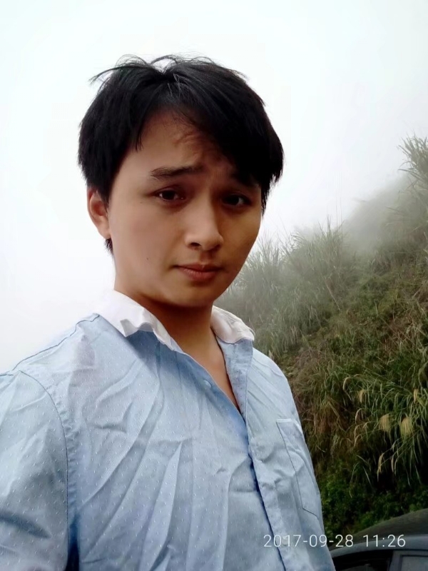 流月的第四张照片--茂名相亲服务中心