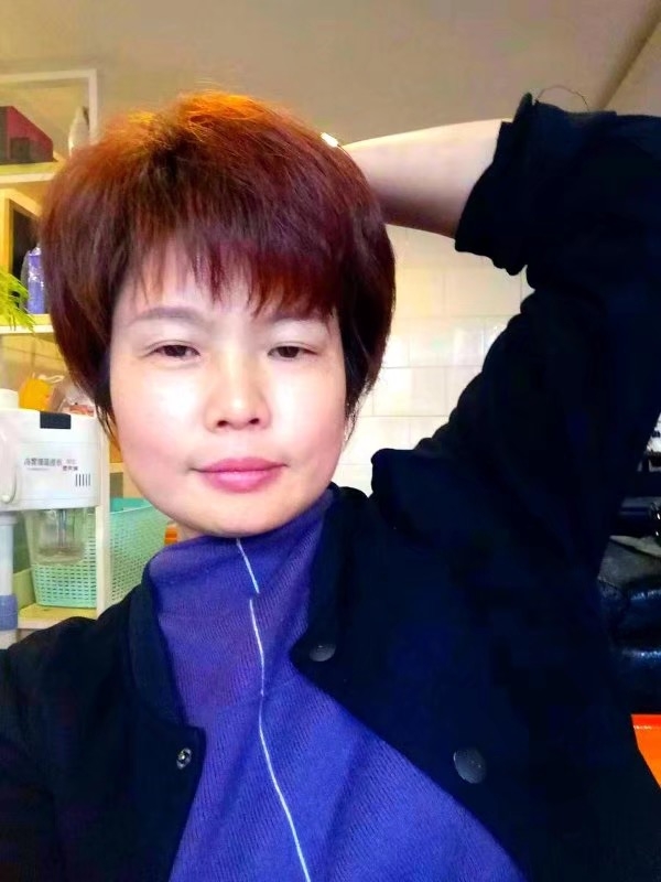 心若向阳的第一张照片--茂名相亲服务中心