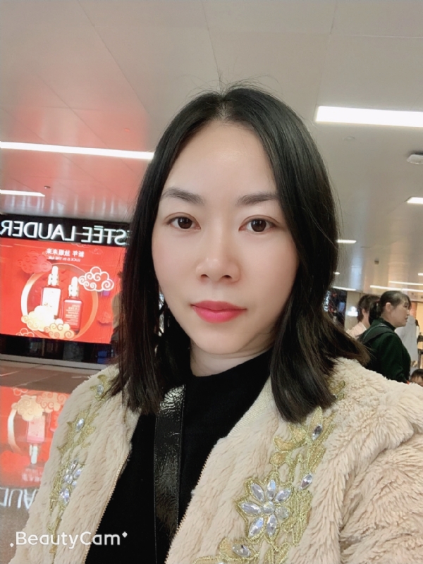 HuangXiao的第一张照片--茂名相亲服务中心