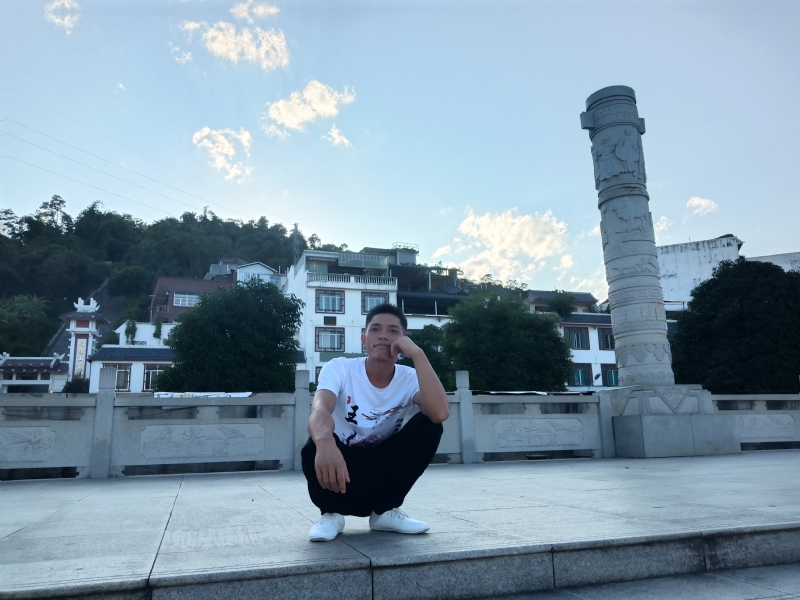 吾爱的第一张照片--茂名相亲服务中心