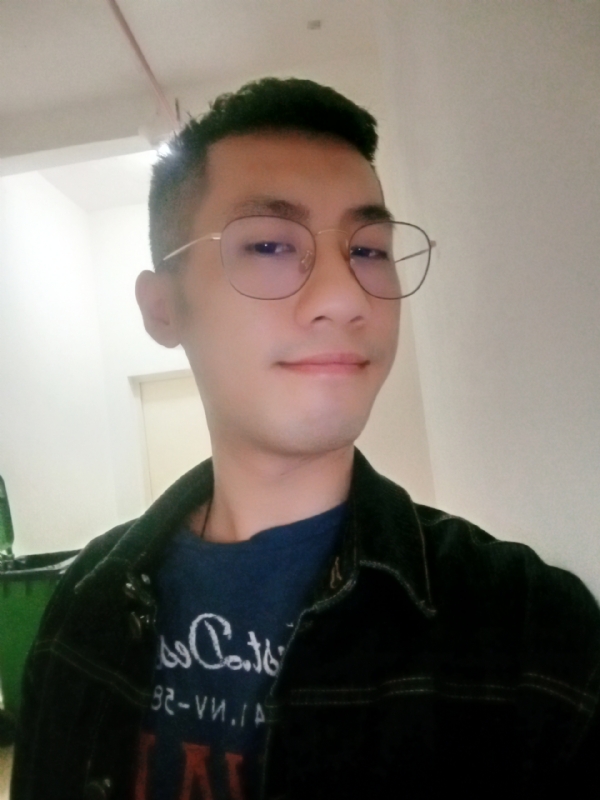 赫兹的第一张照片--茂名相亲服务中心