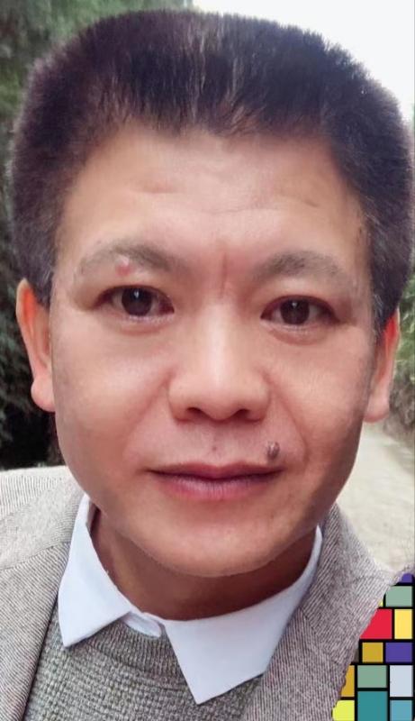 水中月的第一张照片--茂名相亲服务中心