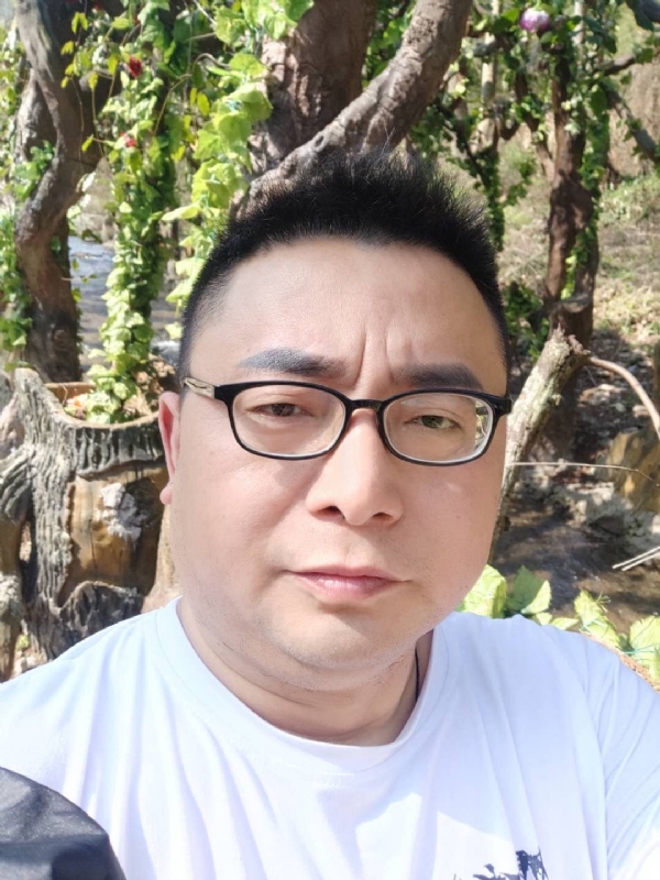 妙手仁心的第一张照片--茂名相亲服务中心