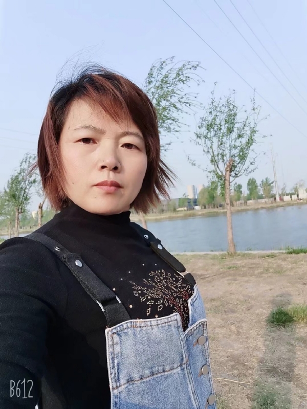 宁静致远的第一张照片--茂名相亲服务中心