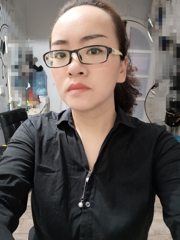 妮妮的第一张照片--茂名相亲服务中心