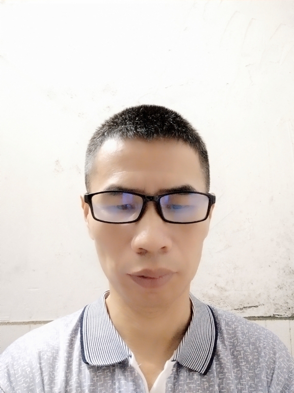 lxg的第一张照片--茂名相亲服务中心