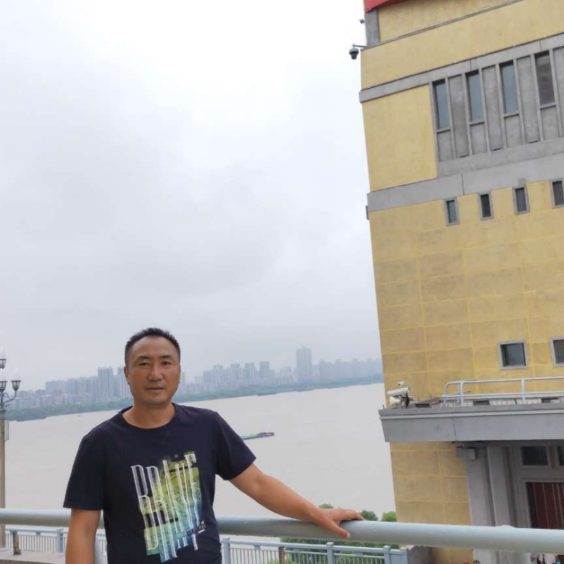明天的第一张照片--茂名相亲服务中心