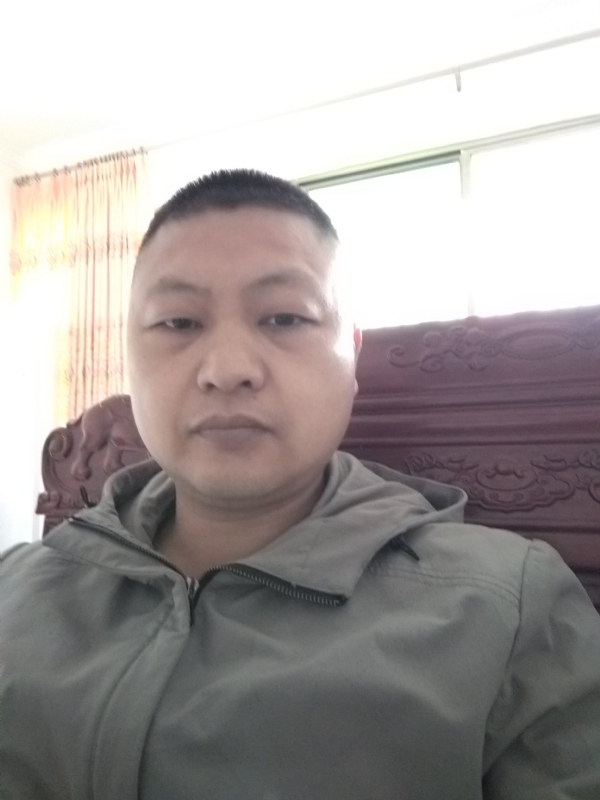 yexin的第一张照片--茂名相亲服务中心