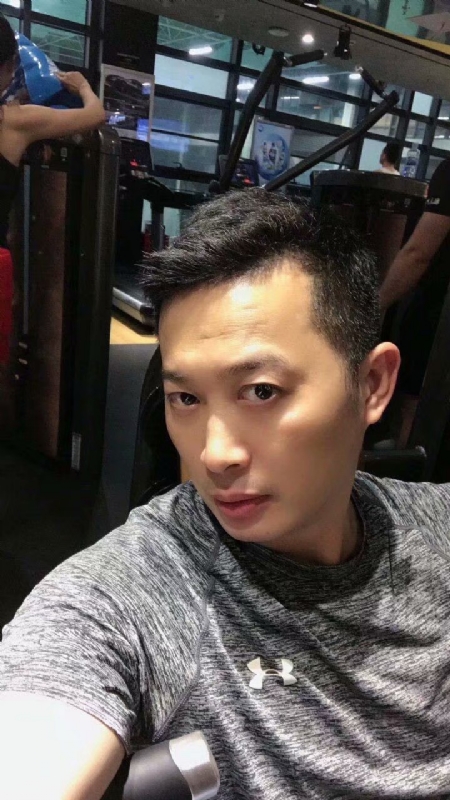期待你的爱的第一张照片--茂名相亲服务中心
