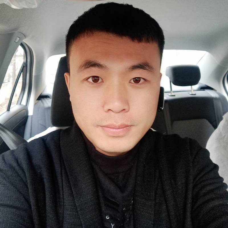 董加个龙的第一张照片--茂名相亲服务中心