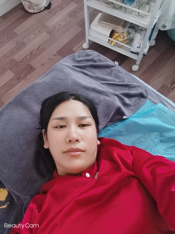 枫叶的第一张照片--茂名相亲服务中心