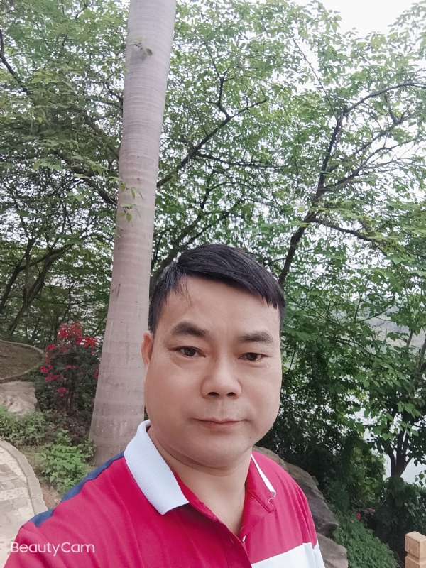 悲伤的温柔的第一张照片--茂名相亲服务中心