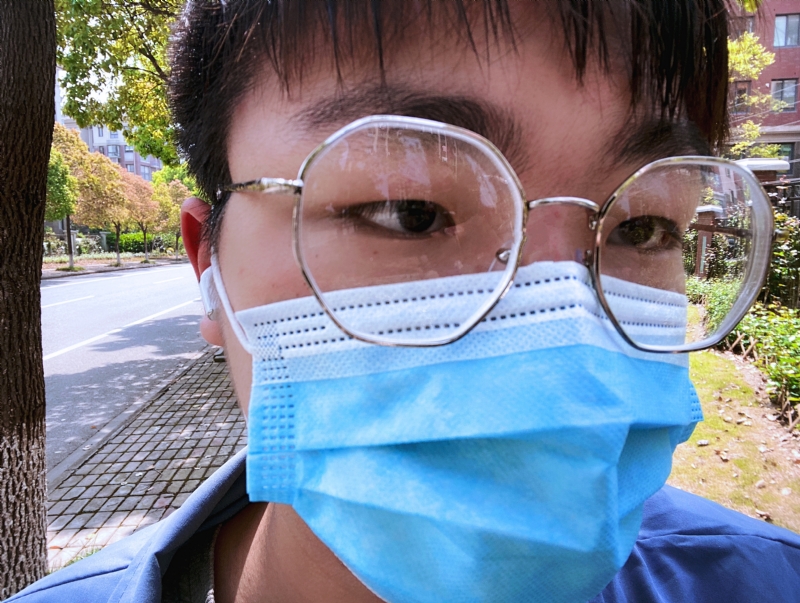 暻琰的第一张照片--茂名相亲服务中心