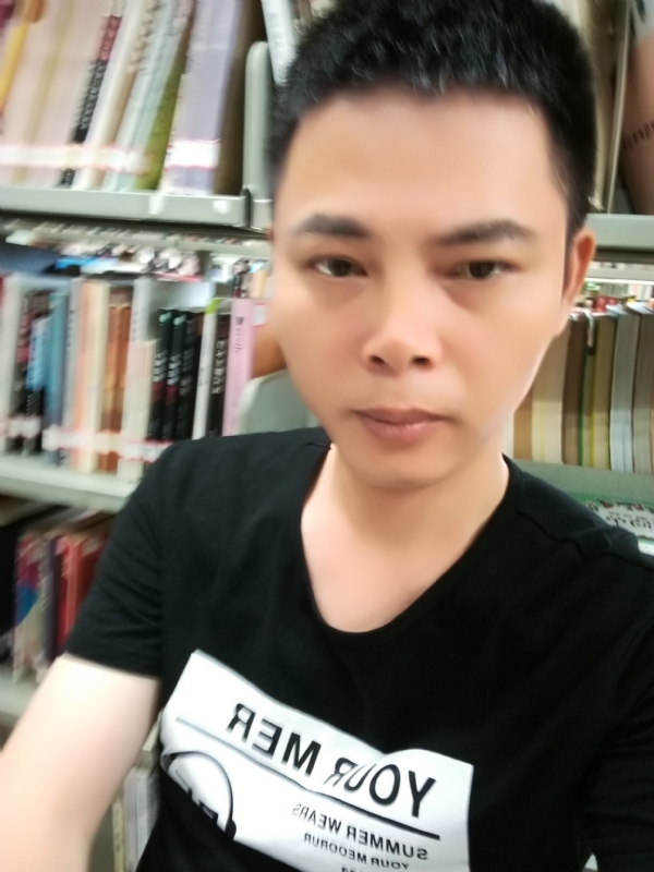青青子衿的第一张照片--茂名相亲服务中心