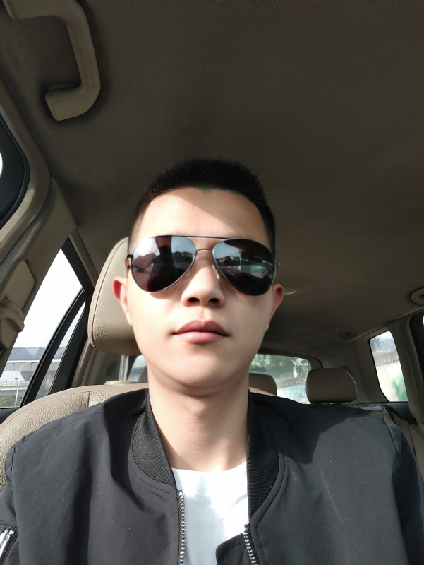 葛先生的第一张照片--茂名相亲服务中心