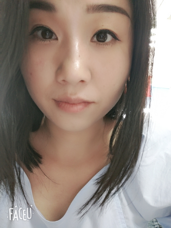 安然自若的第一张照片--茂名相亲服务中心