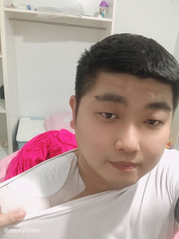 回忆是个小孩的第二张照片--茂名相亲服务中心