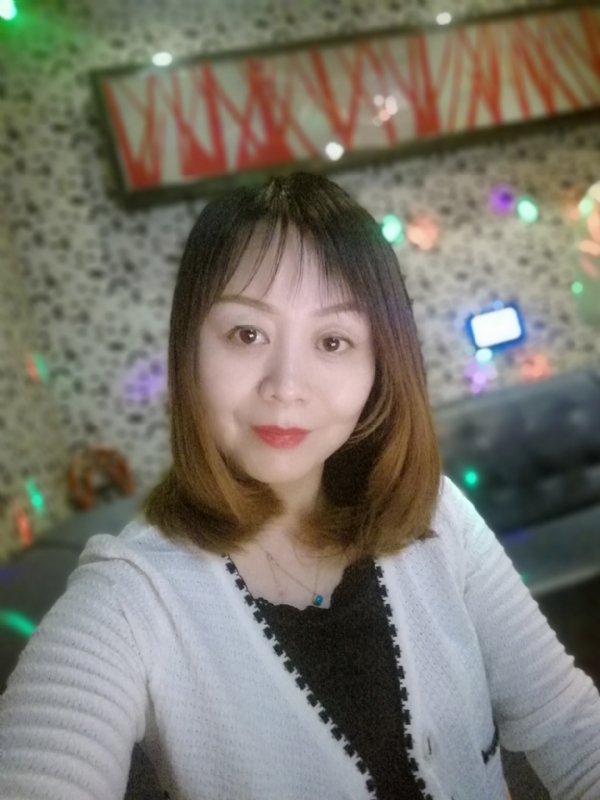 心如止水的第一张照片--茂名相亲服务中心