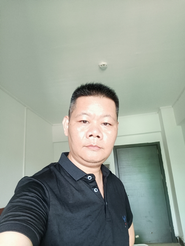 XAUXU的第一张照片--茂名相亲服务中心