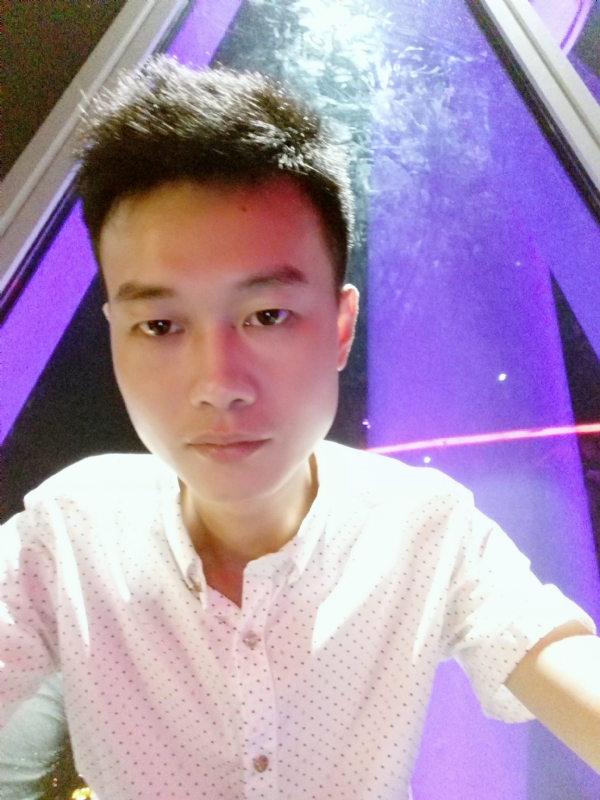 西风的第一张照片--茂名相亲服务中心