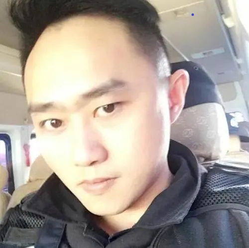 長聊的第一张照片--茂名相亲服务中心