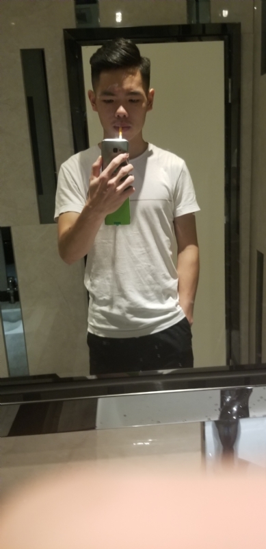 曾小贤的第一张照片--茂名相亲服务中心