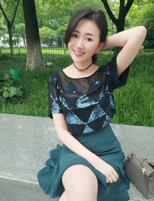 Leanna的第二张照片--茂名相亲服务中心