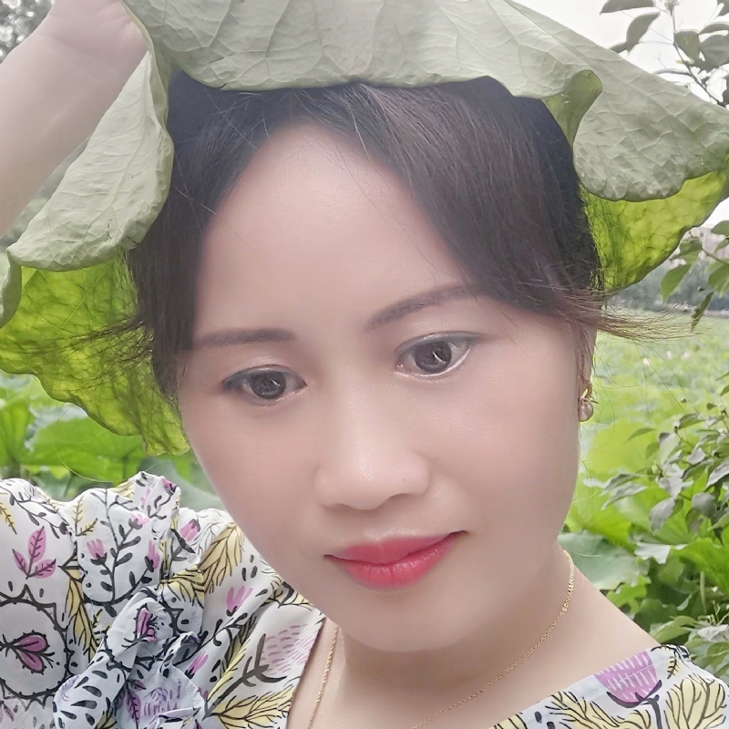 花开半夏的第一张照片--茂名相亲服务中心
