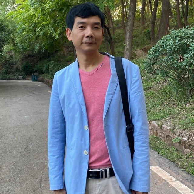 勇哥的第一张照片--茂名相亲服务中心