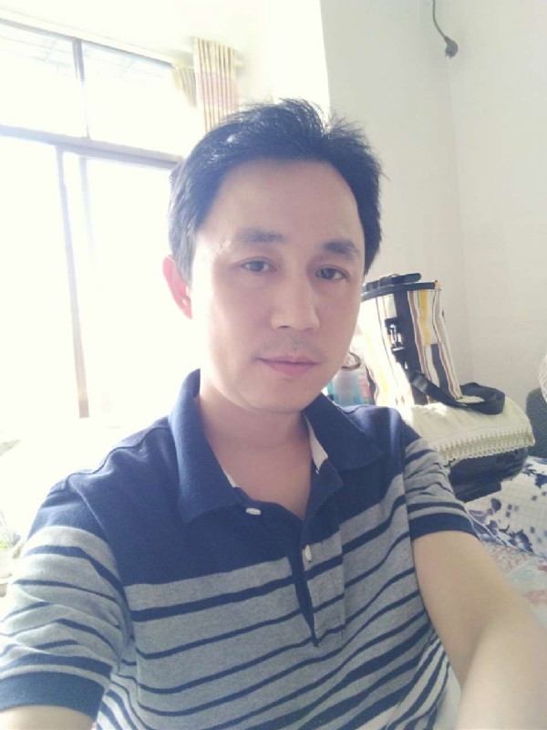 如果爱请深爱的第二张照片--茂名相亲服务中心