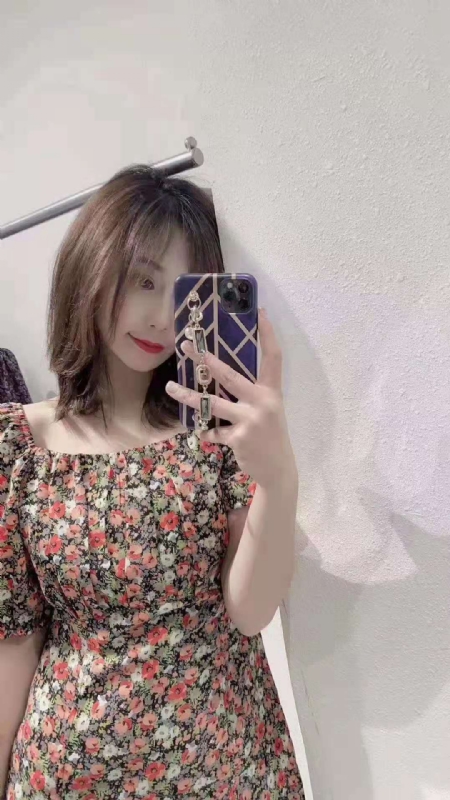 李月亮的第一张照片--茂名相亲服务中心
